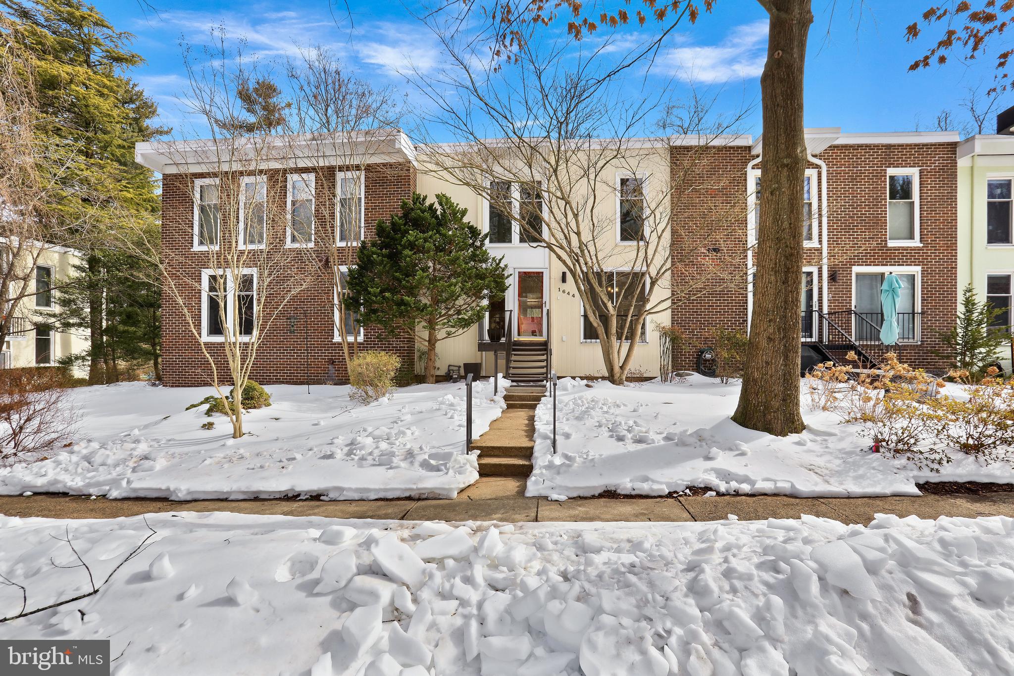1644 WAINWRIGHT DRIVE