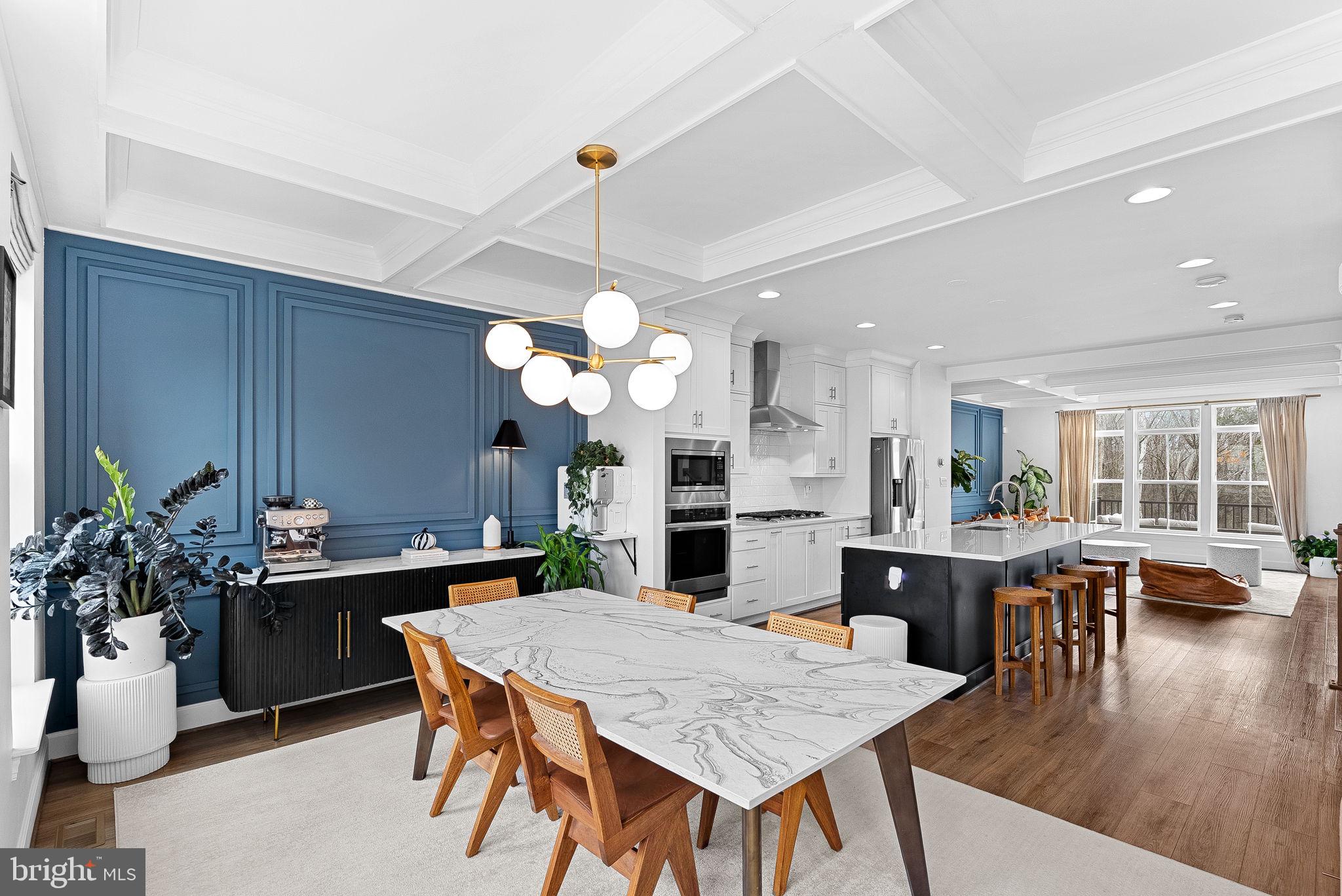 5237 RIDGEVIEW RETREAT DRIVE