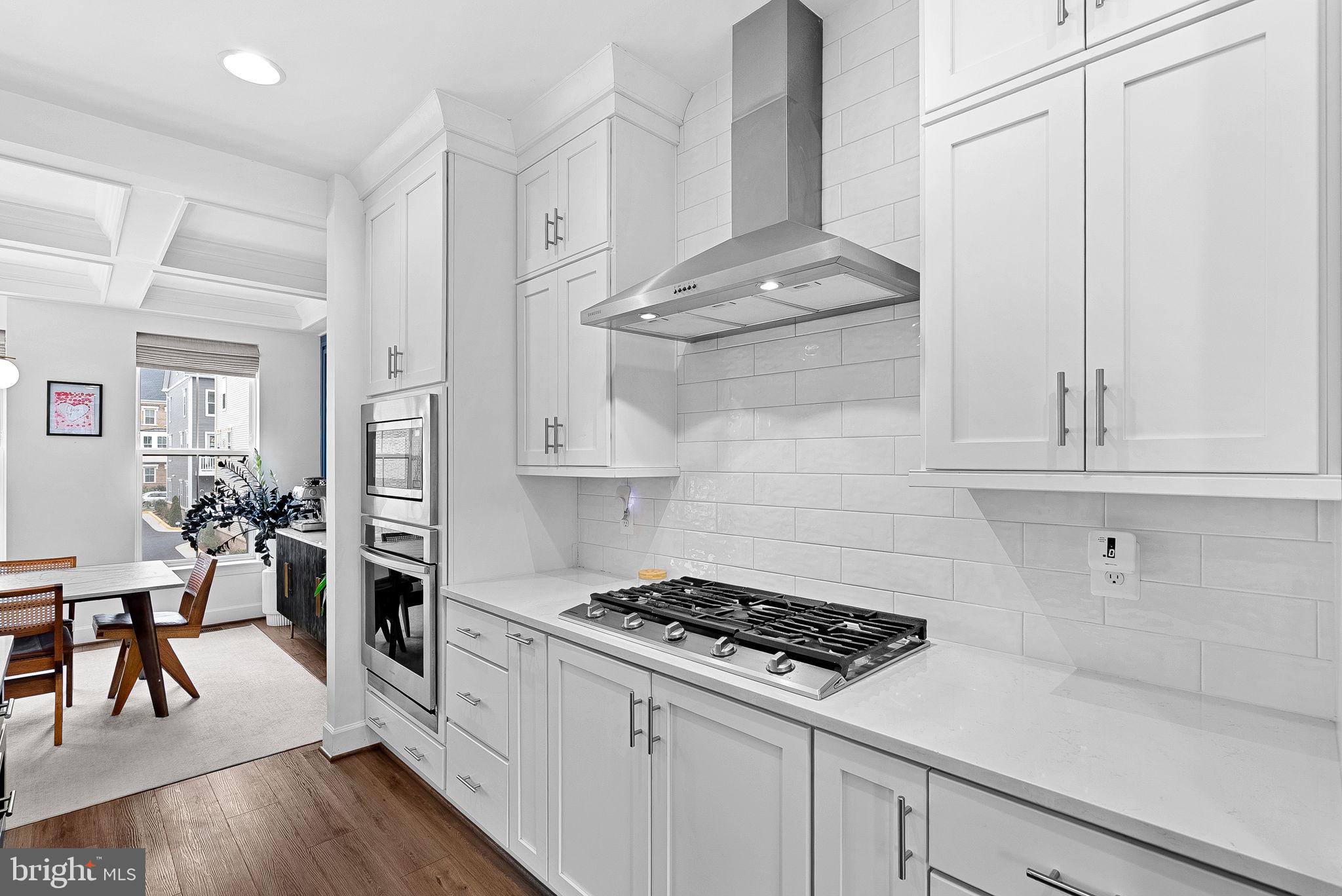 5237 RIDGEVIEW RETREAT DRIVE