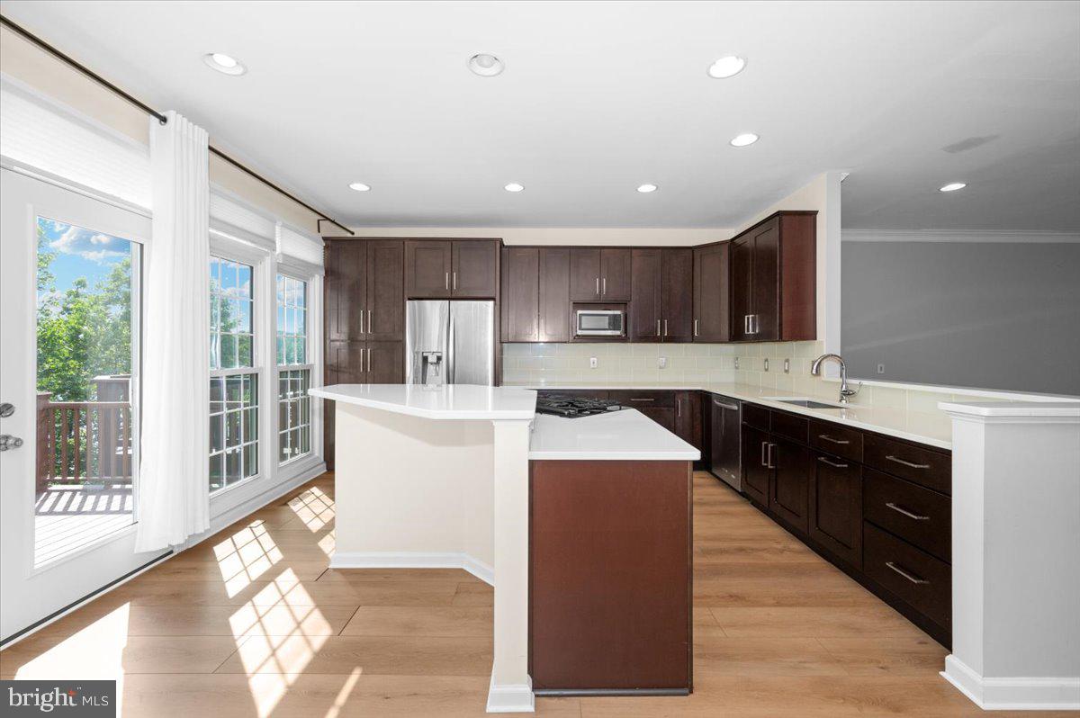 4576 FAIR VALLEY DRIVE