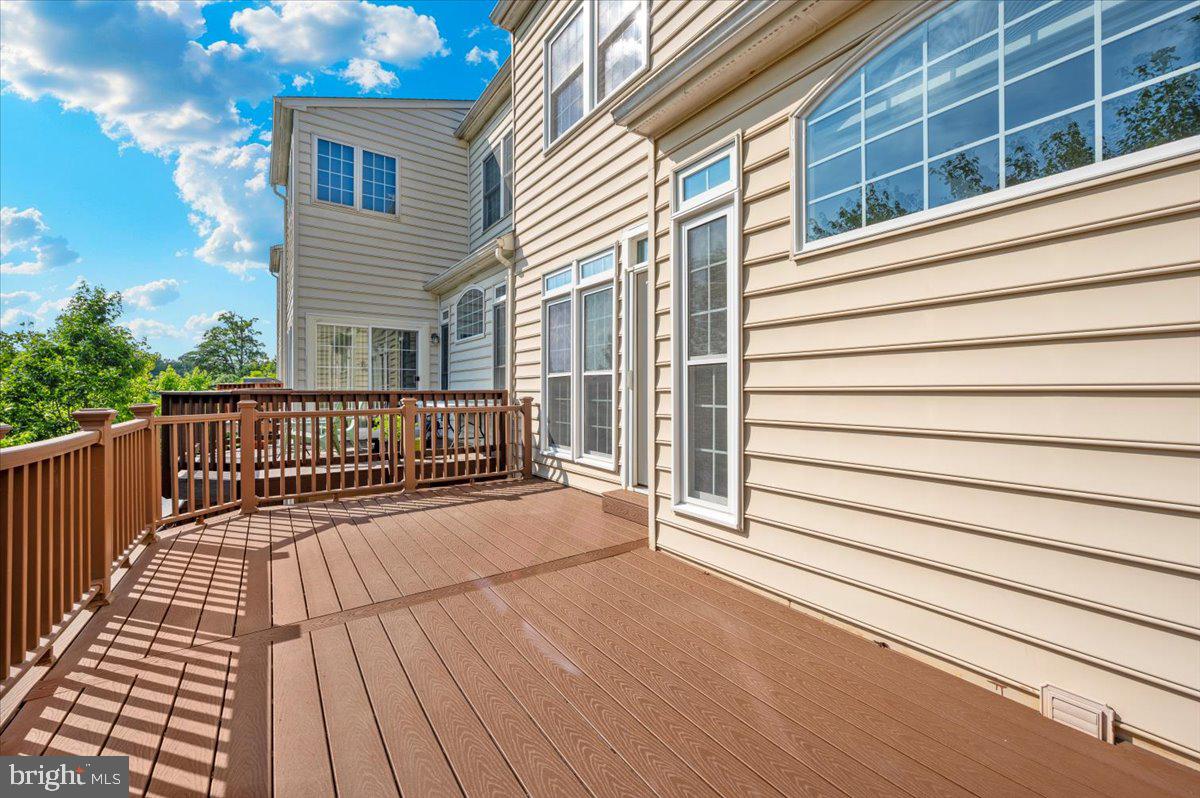 4576 FAIR VALLEY DRIVE