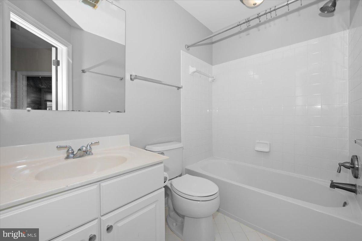 4576 FAIR VALLEY DRIVE