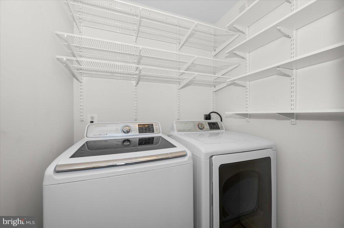 4576 FAIR VALLEY DRIVE