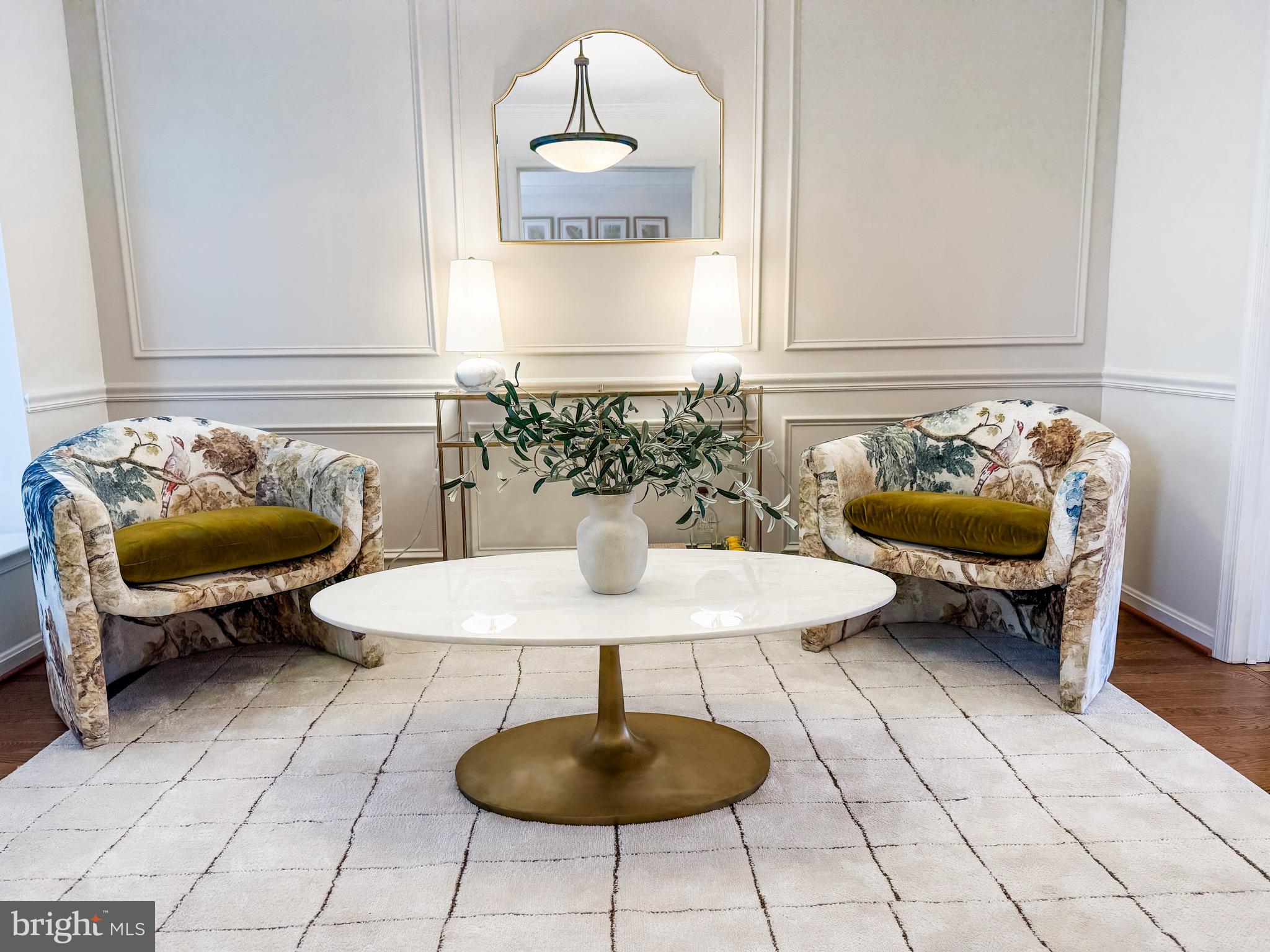 2940 OAKBOROUGH SQUARE