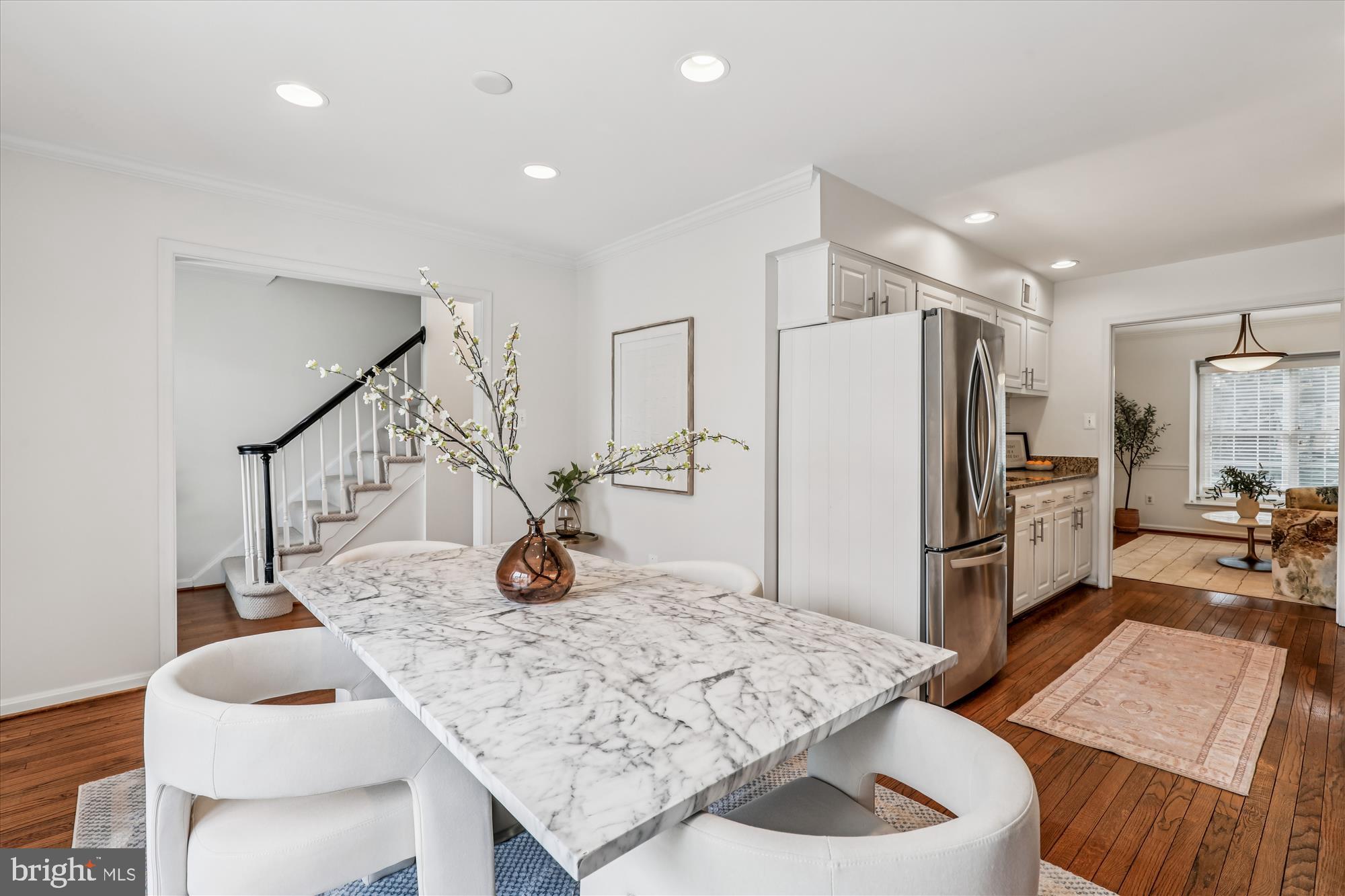 2940 OAKBOROUGH SQUARE