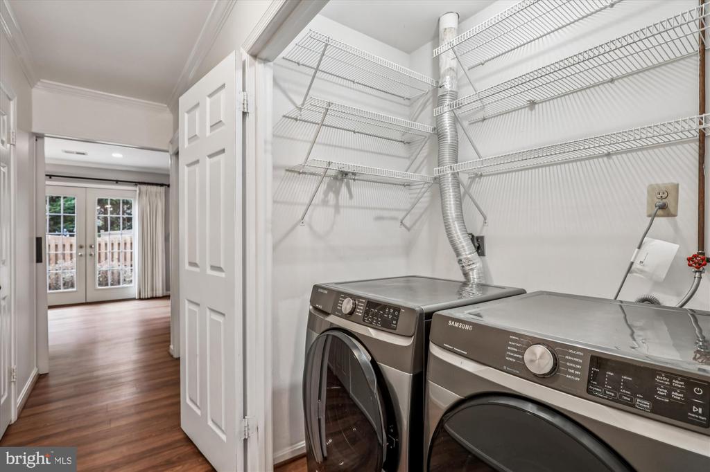 2940 OAKBOROUGH SQUARE