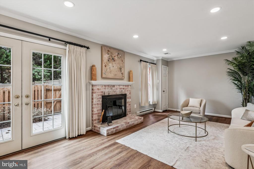 2940 OAKBOROUGH SQUARE