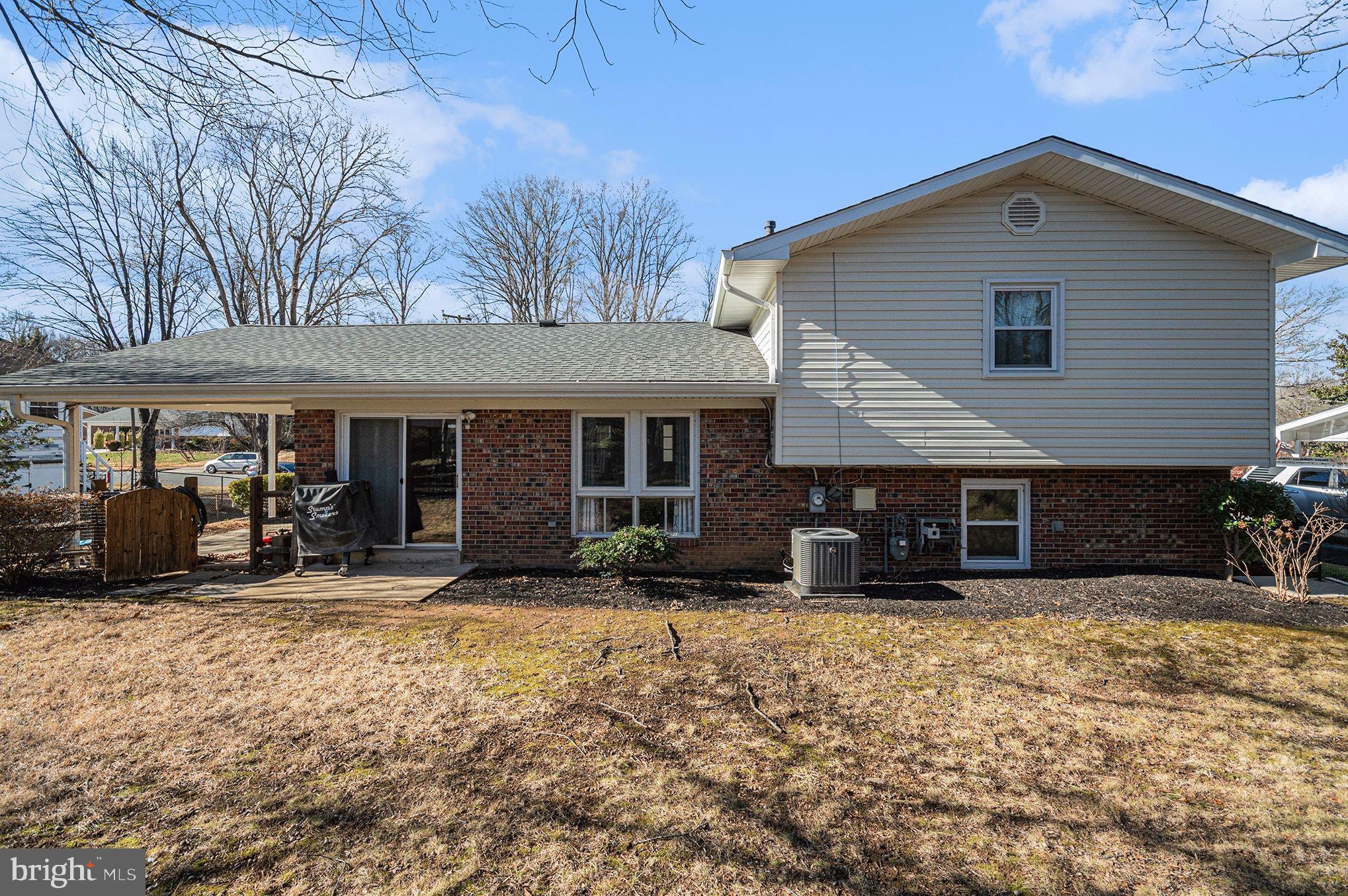 5015 STONE HAVEN DRIVE