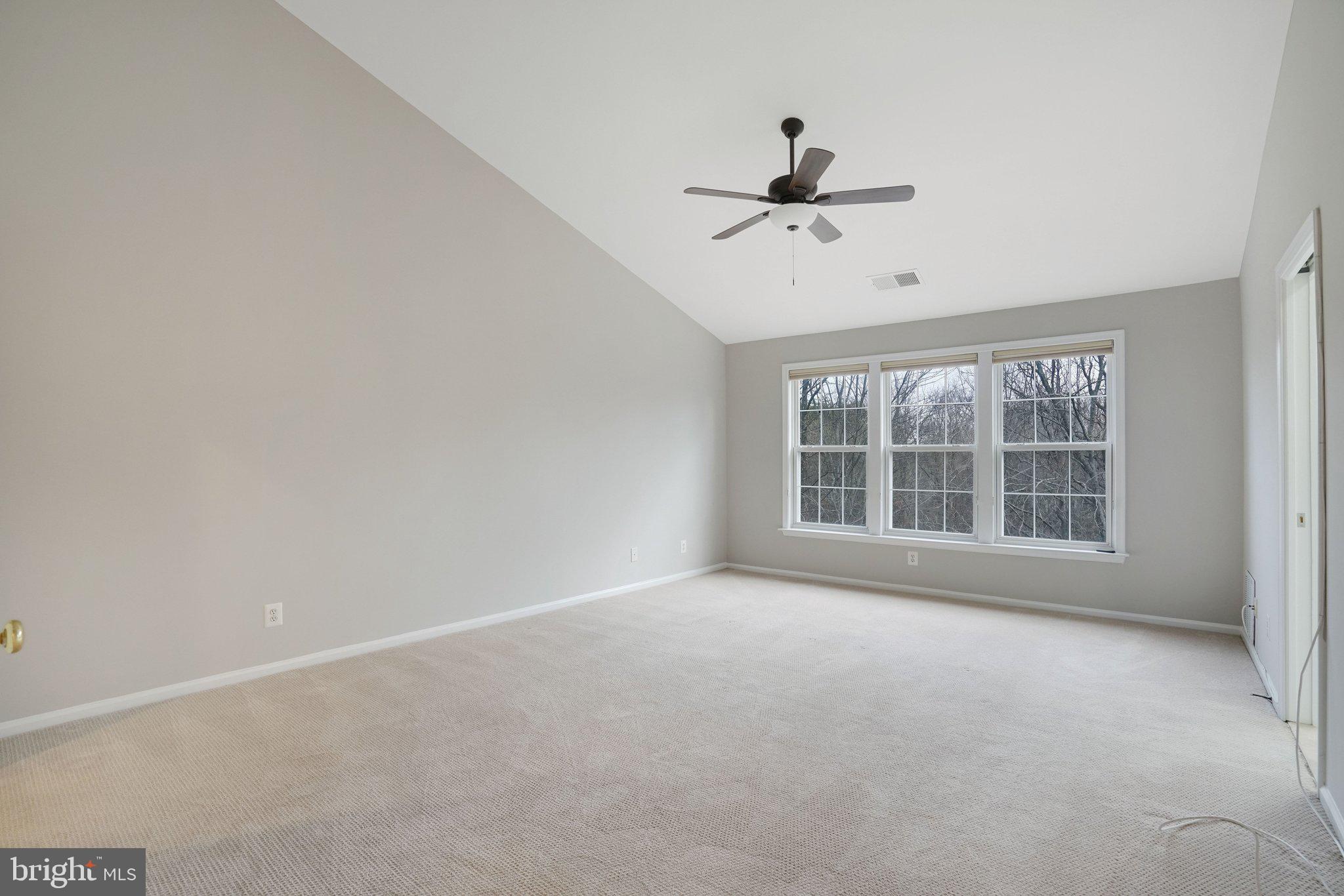 6142 MANCHESTER PARK CIRCLE