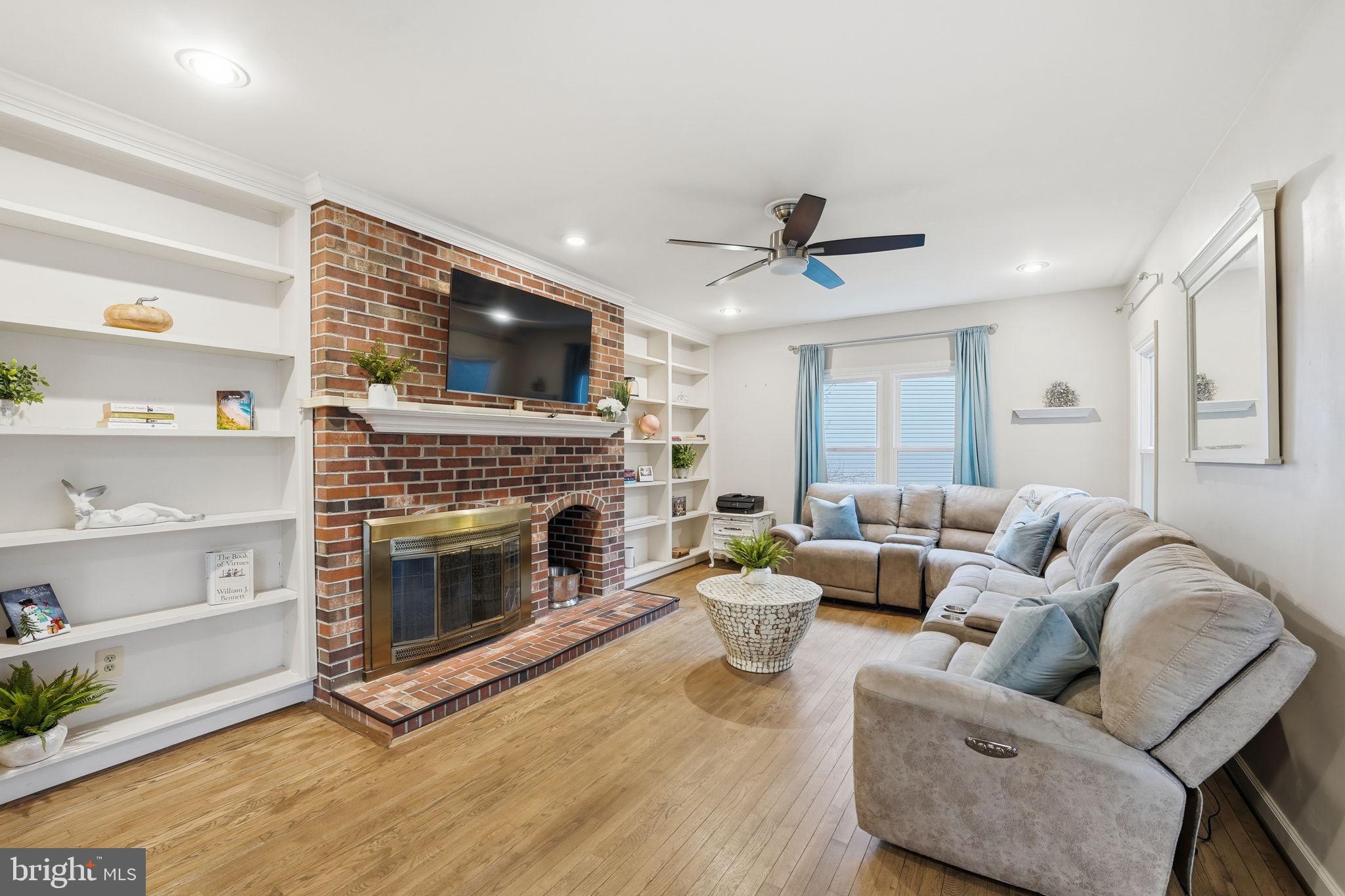 14367 N SLOPE STREET