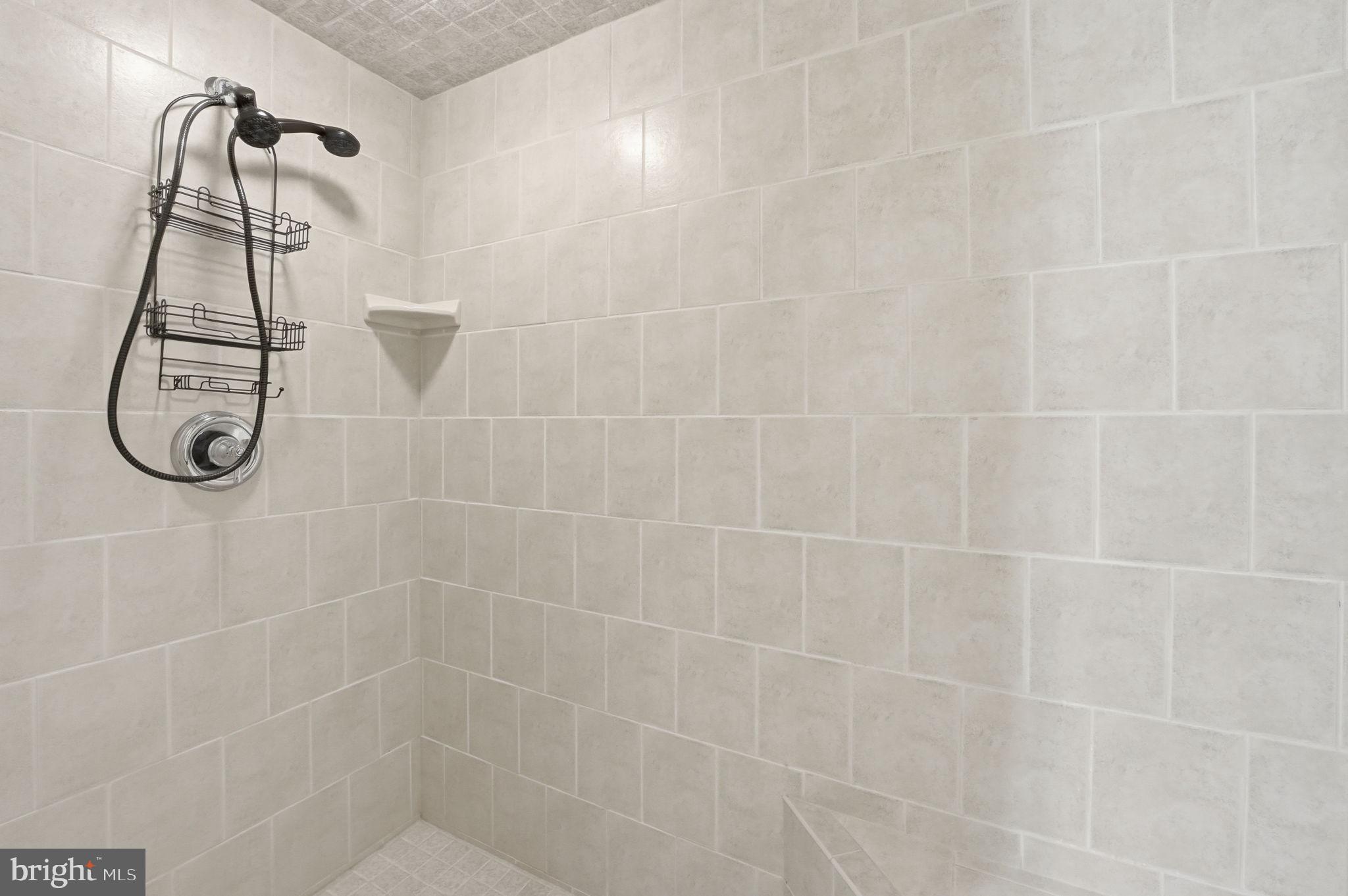 14367 N SLOPE STREET