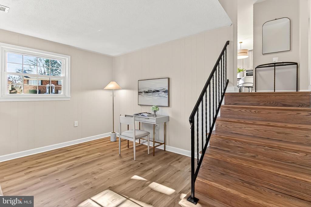 8011 LYNNFIELD DRIVE