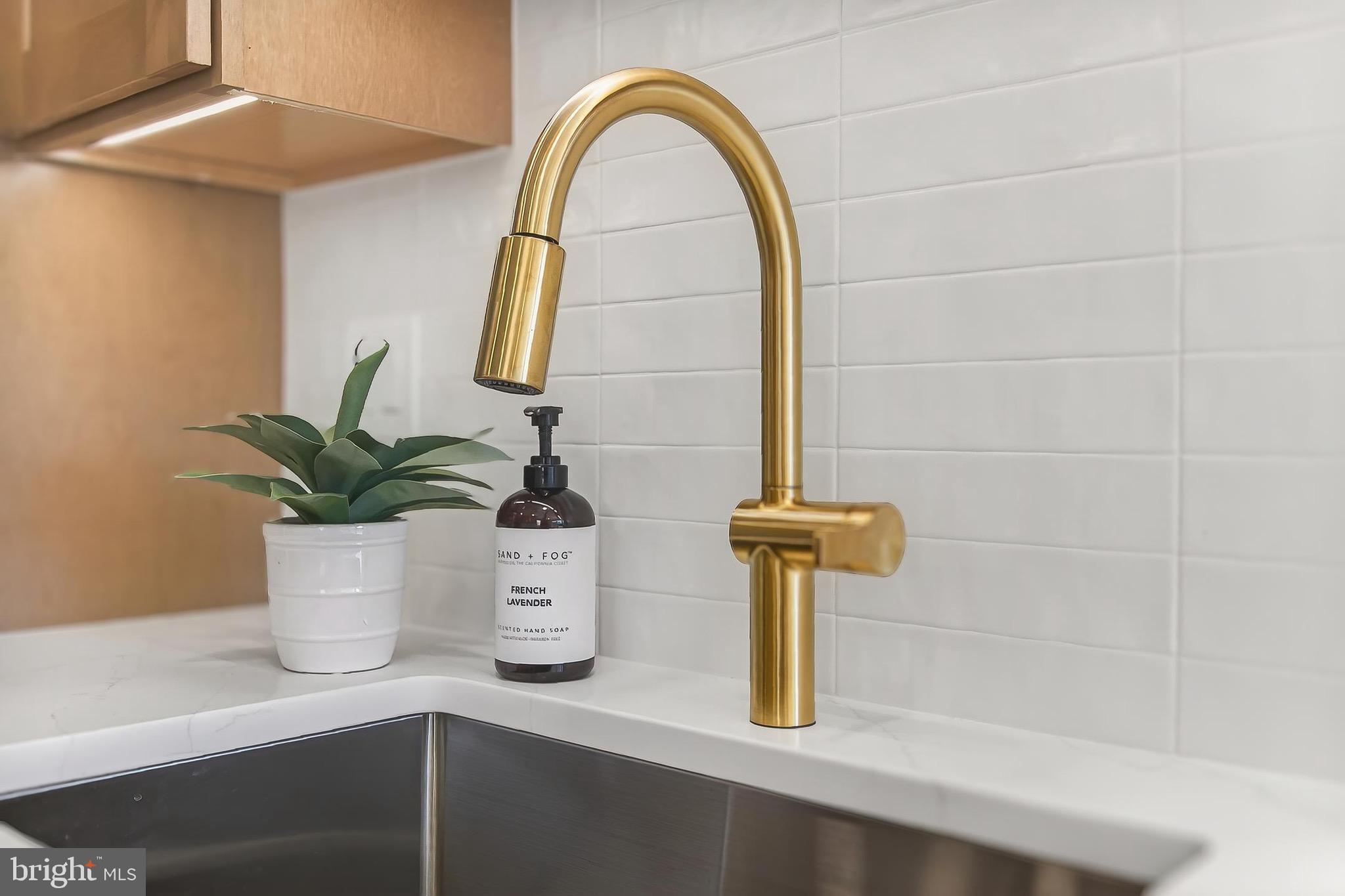 8011 LYNNFIELD DRIVE