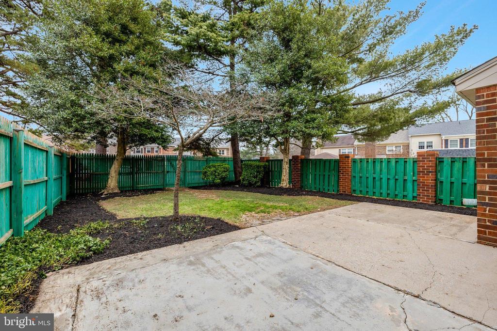1008 MOORE SW