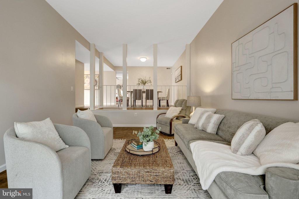 1008 MOORE SW