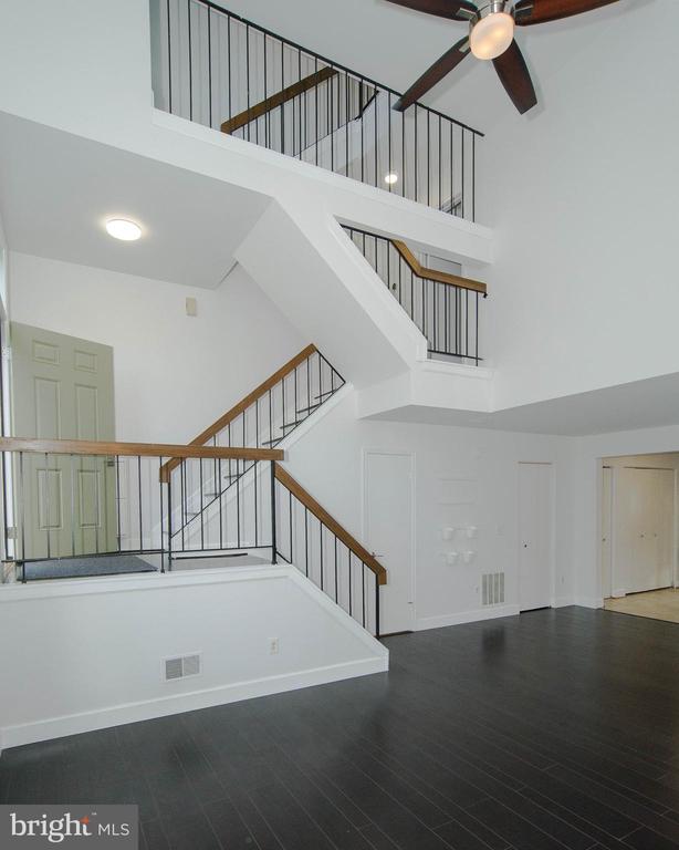3335 OAKSHADE COURT