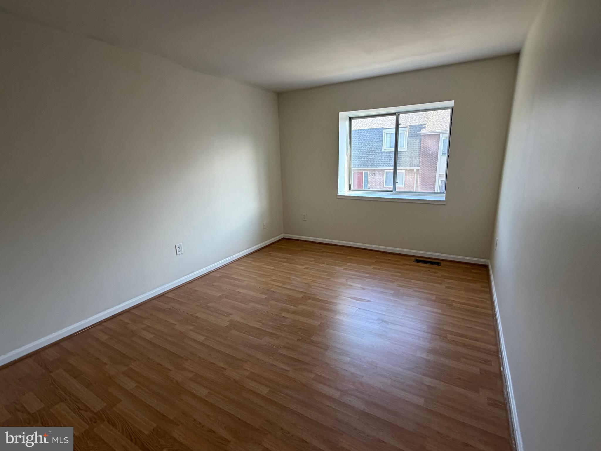 4597 LOGSDON DRIVE 36