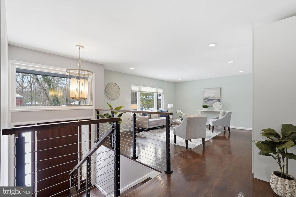 1411 ALDENHAM LANE