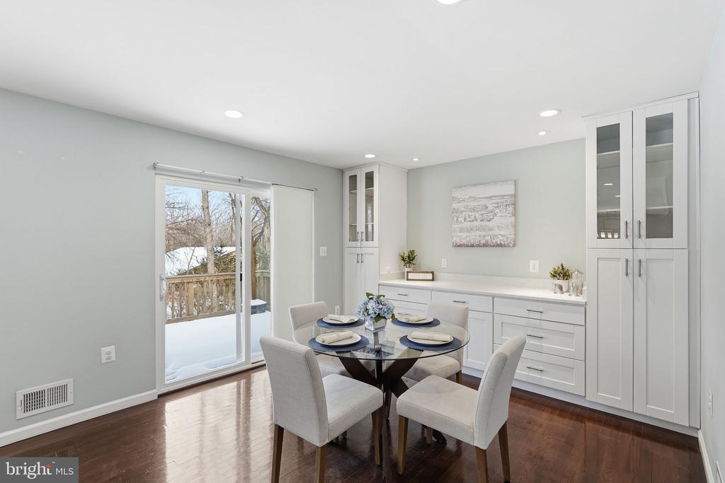 1411 ALDENHAM LANE