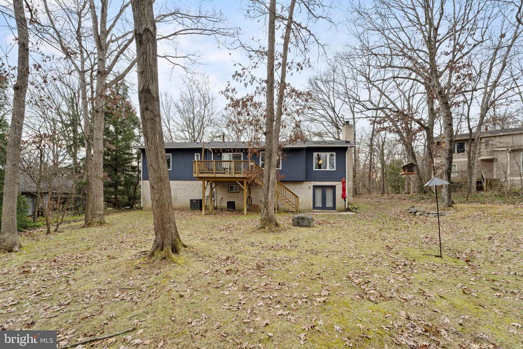 1411 ALDENHAM LANE