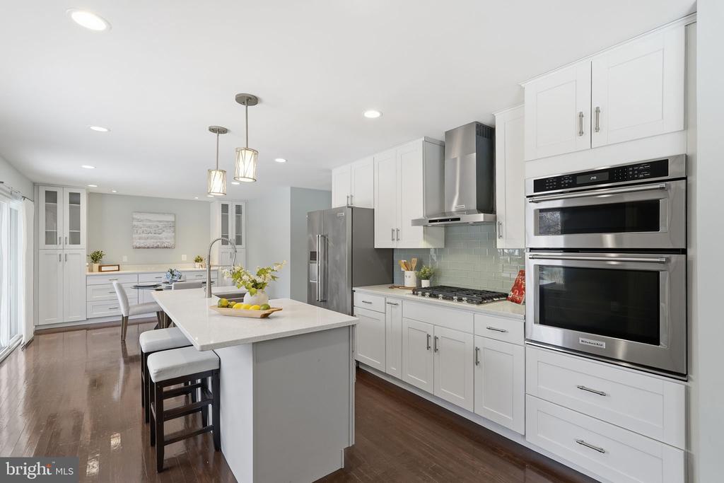 1411 ALDENHAM LANE