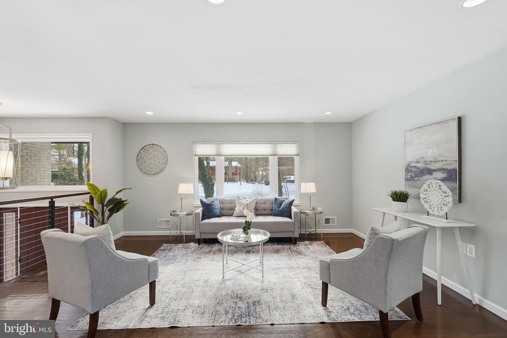 1411 ALDENHAM LANE