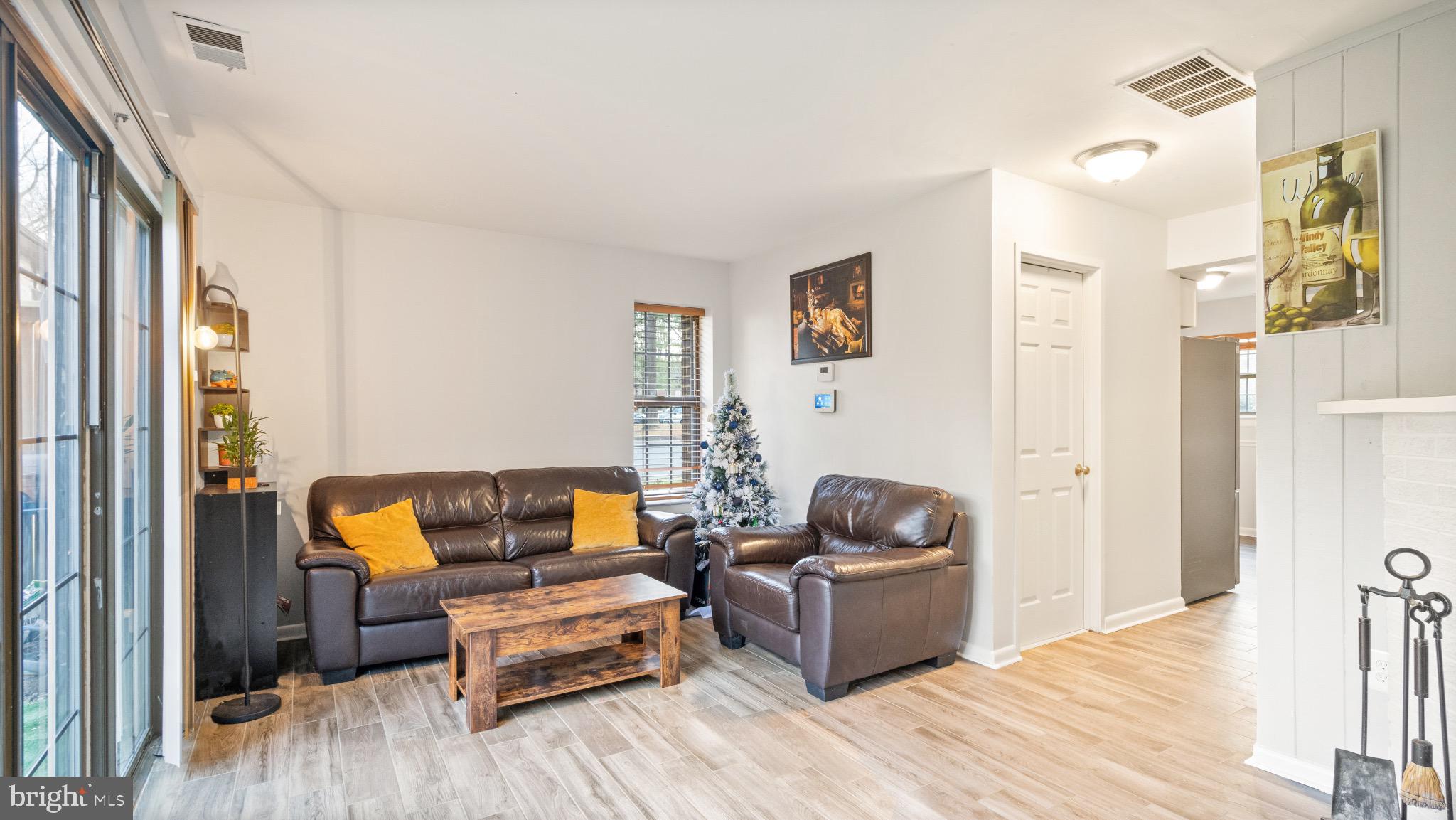 2017 HEADLANDS CIRCLE