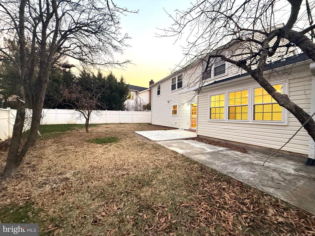 4001 MIDDLE RIDGE DRIVE