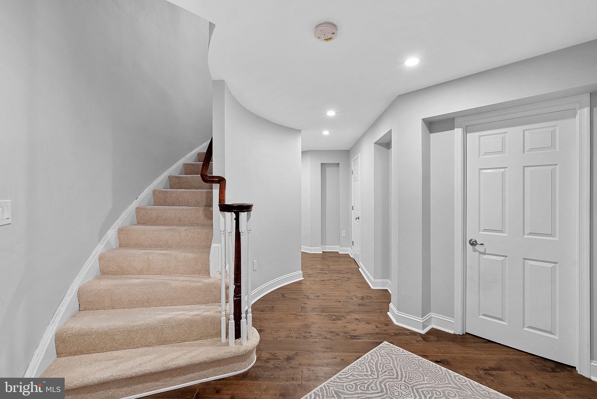 2467 CYPRESS GREEN LANE