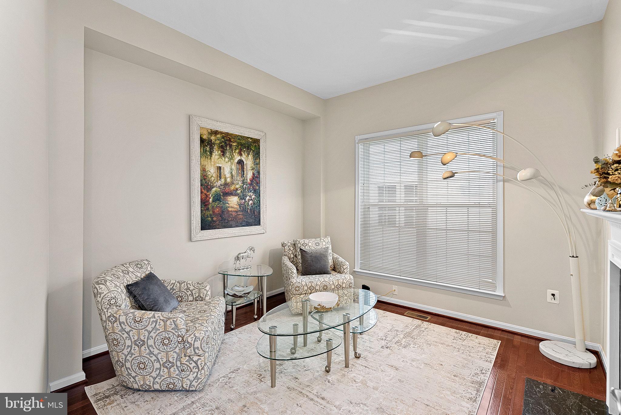 2467 CYPRESS GREEN LANE