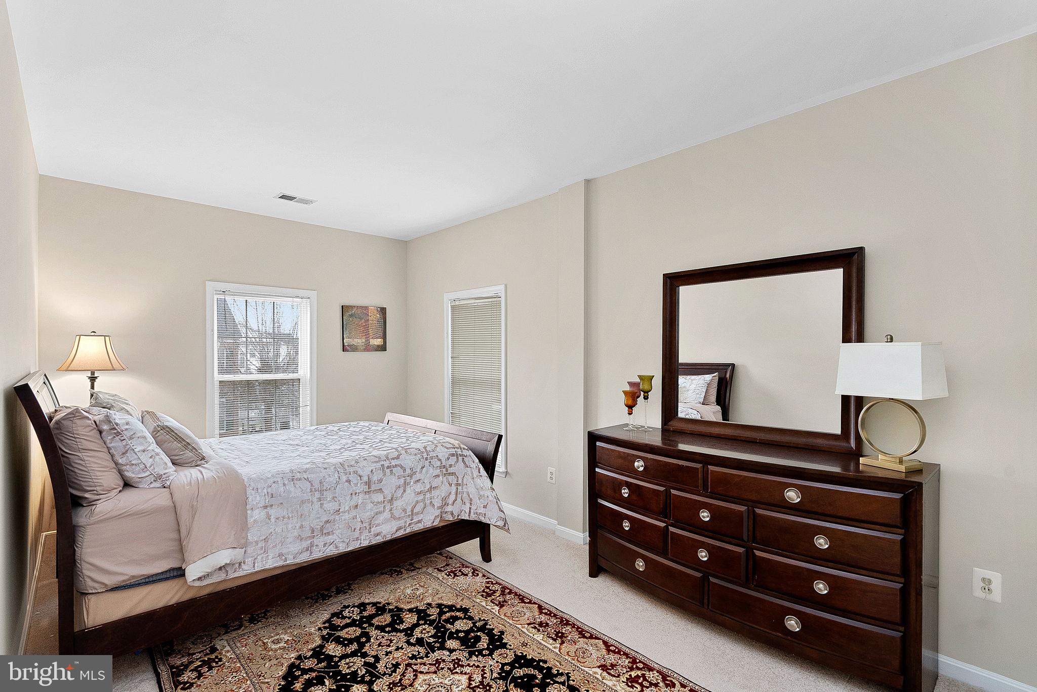 2467 CYPRESS GREEN LANE