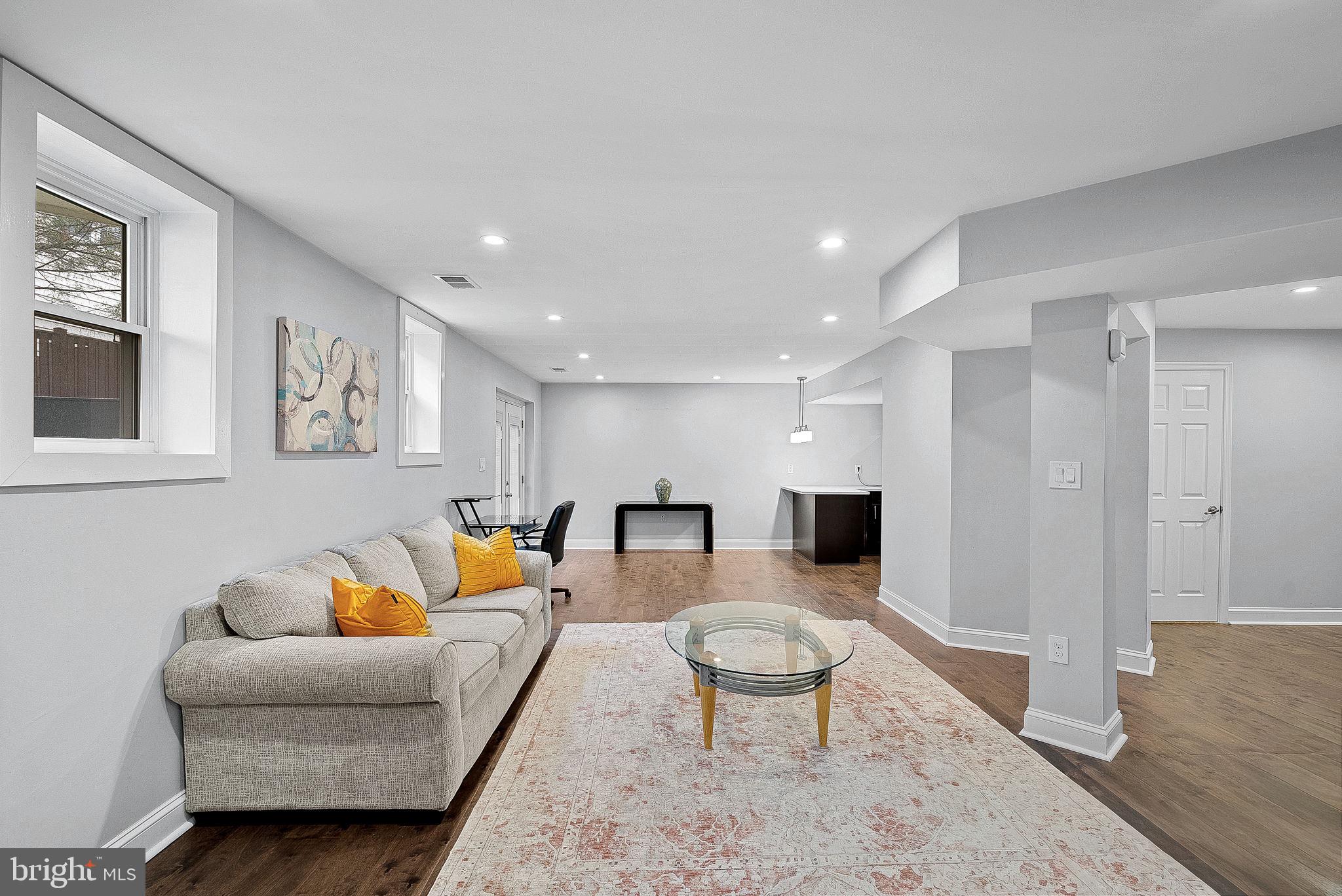 2467 CYPRESS GREEN LANE