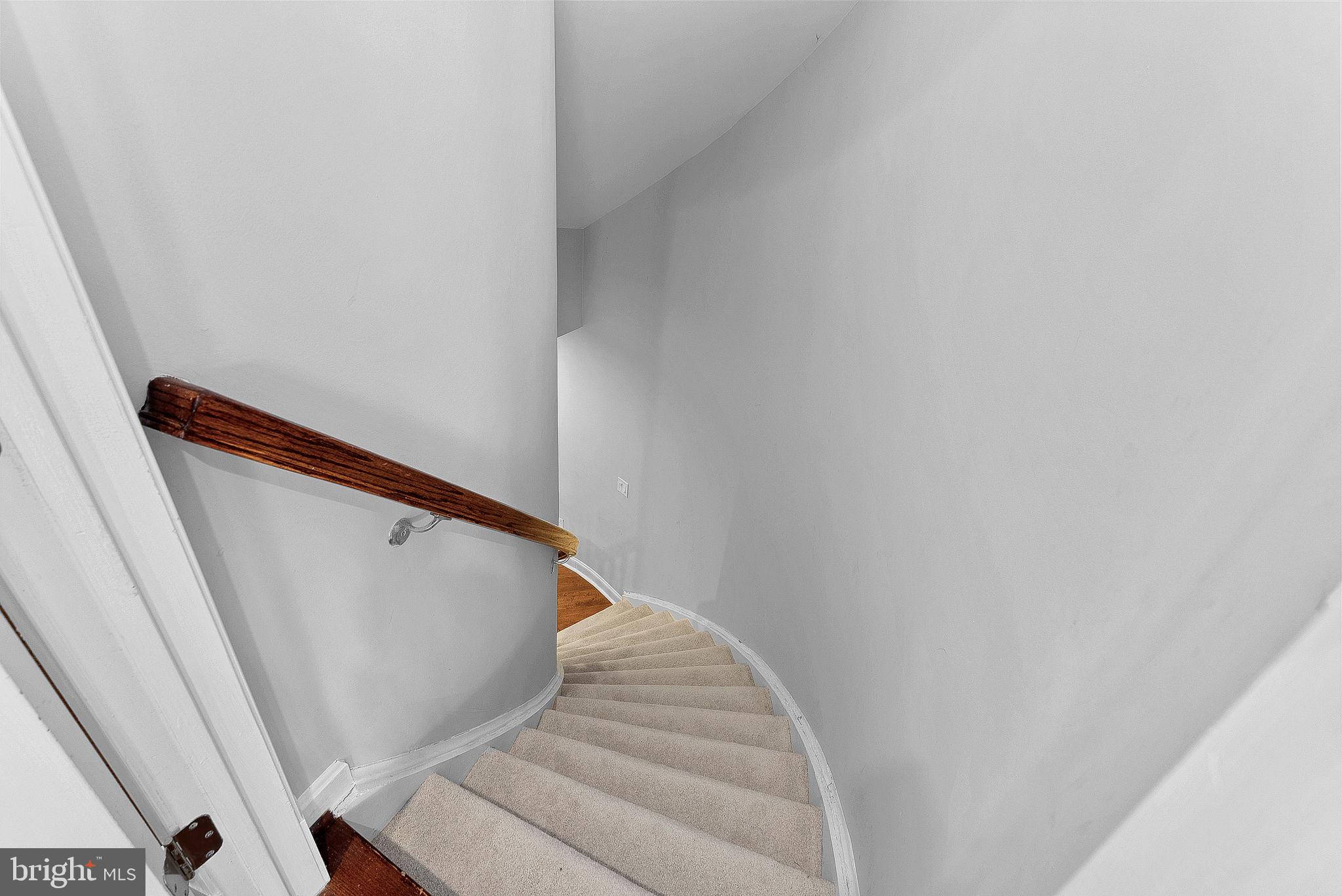 2467 CYPRESS GREEN LANE