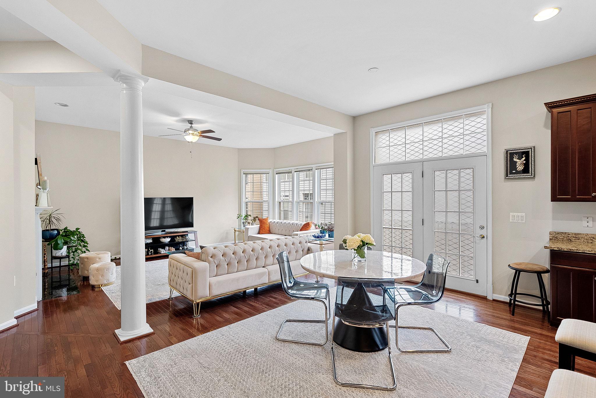 2467 CYPRESS GREEN LANE