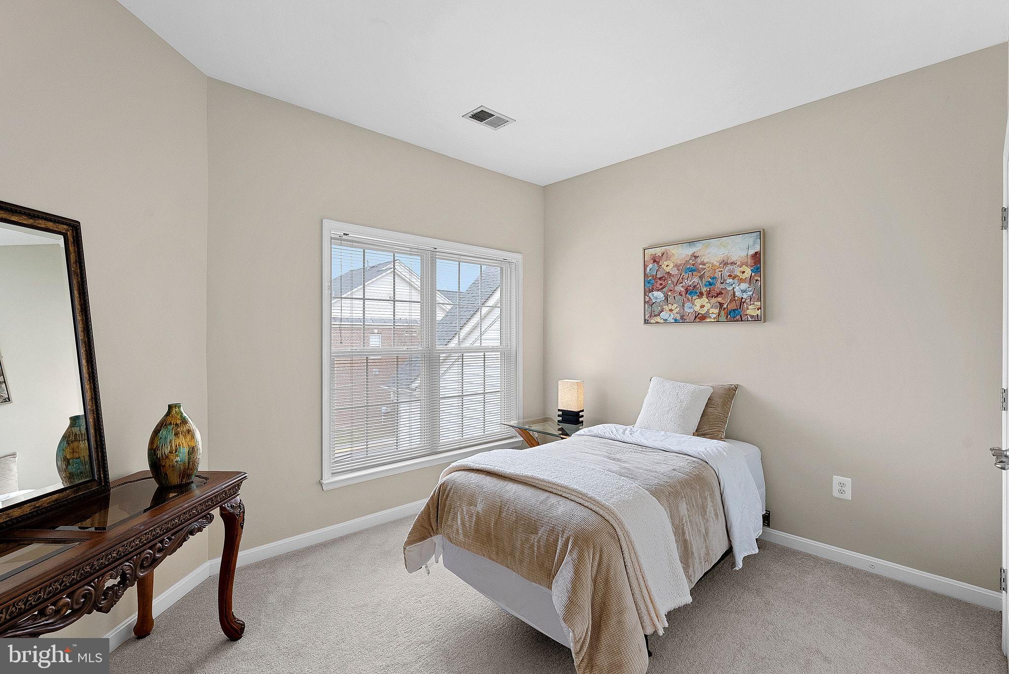 2467 CYPRESS GREEN LANE