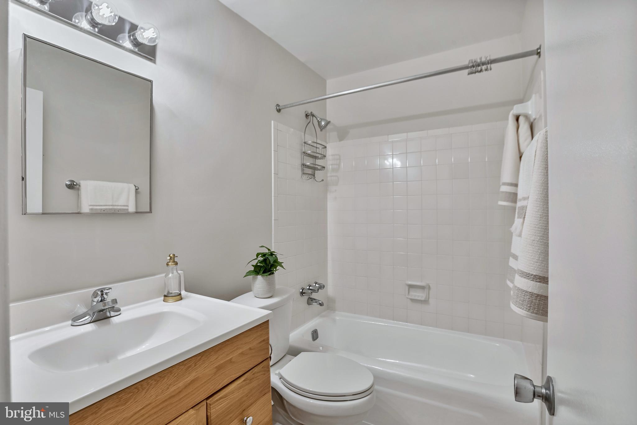 2257 WHEELWRIGHT COURT