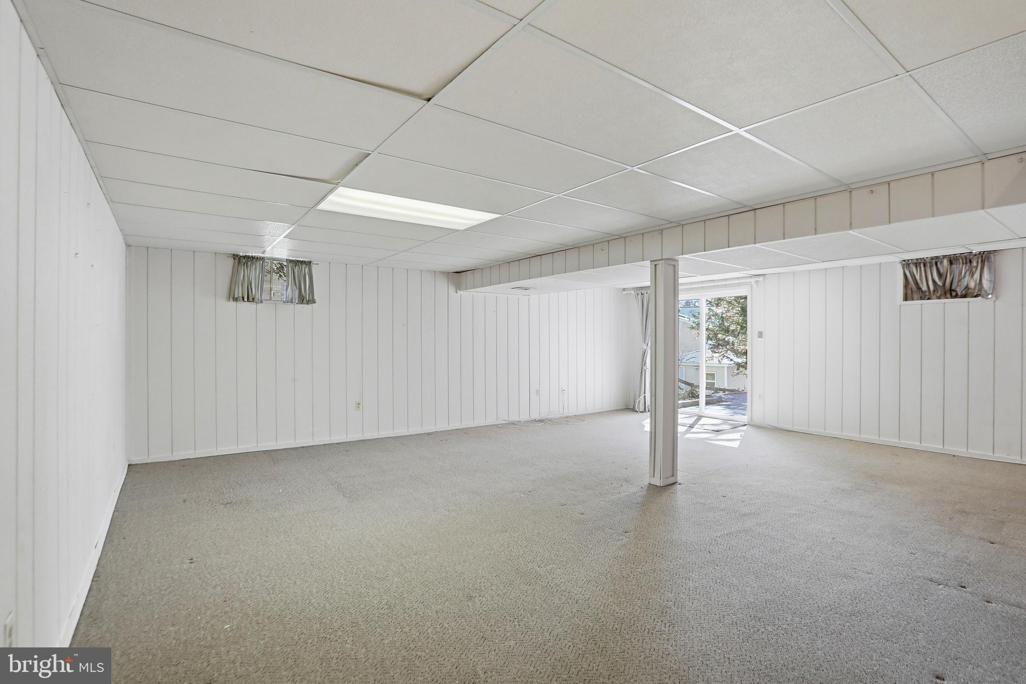 9202 ROCKEFELLER LANE