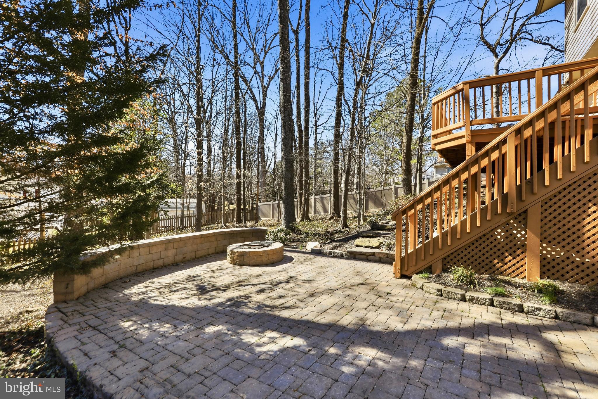 9202 ROCKEFELLER LANE