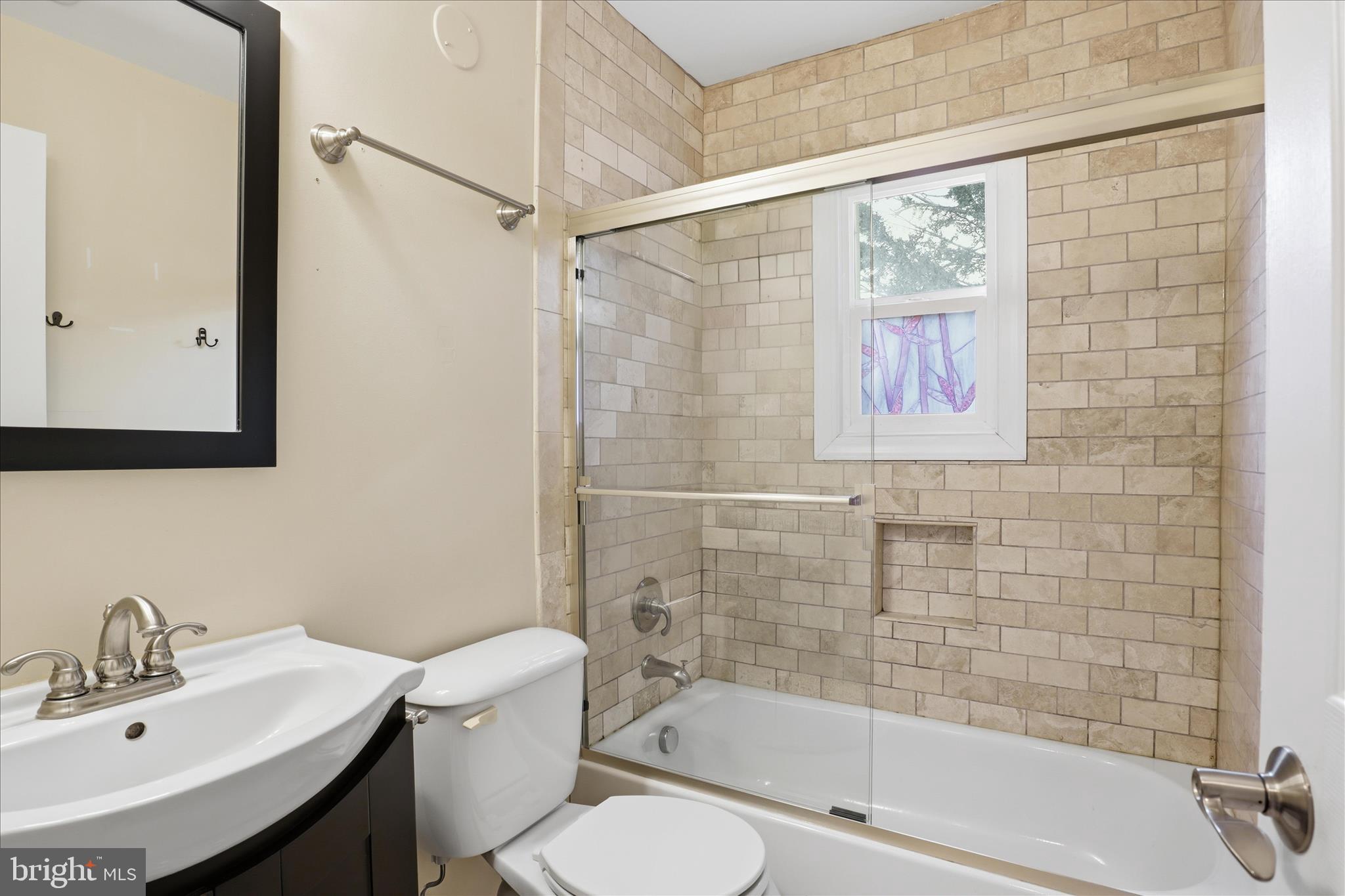 7416 SPORTSMAN DRIVE