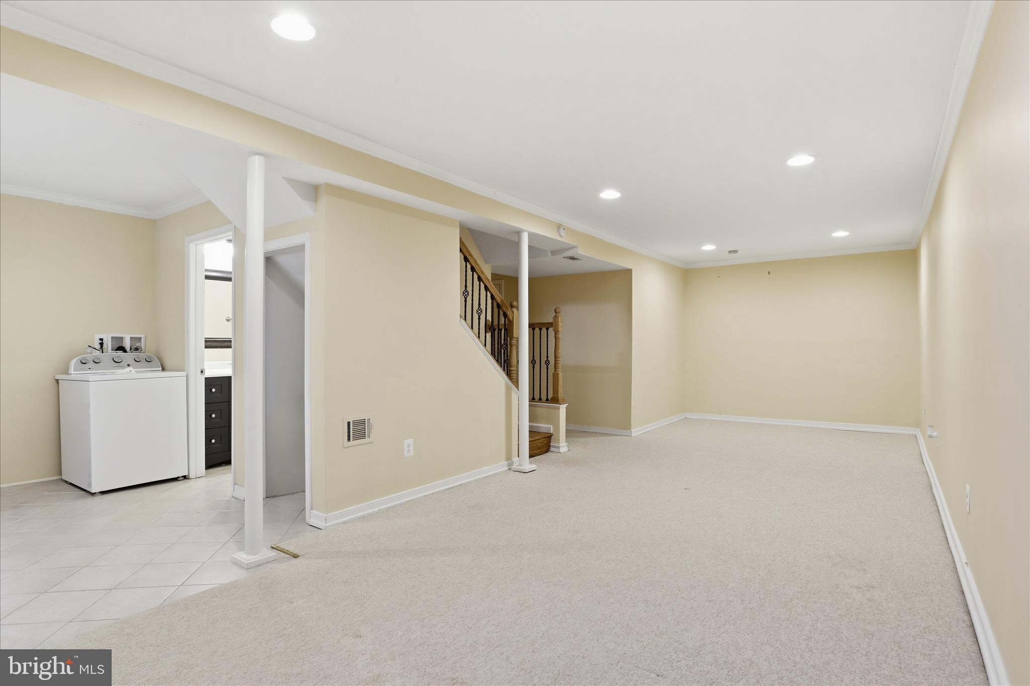 7416 SPORTSMAN DRIVE