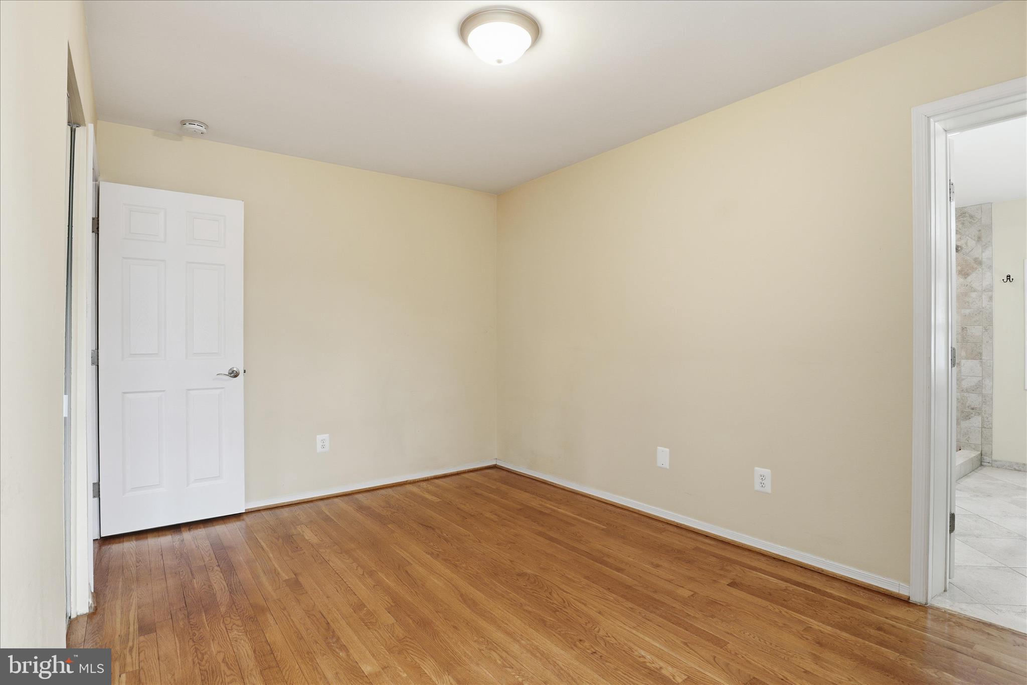 7416 SPORTSMAN DRIVE