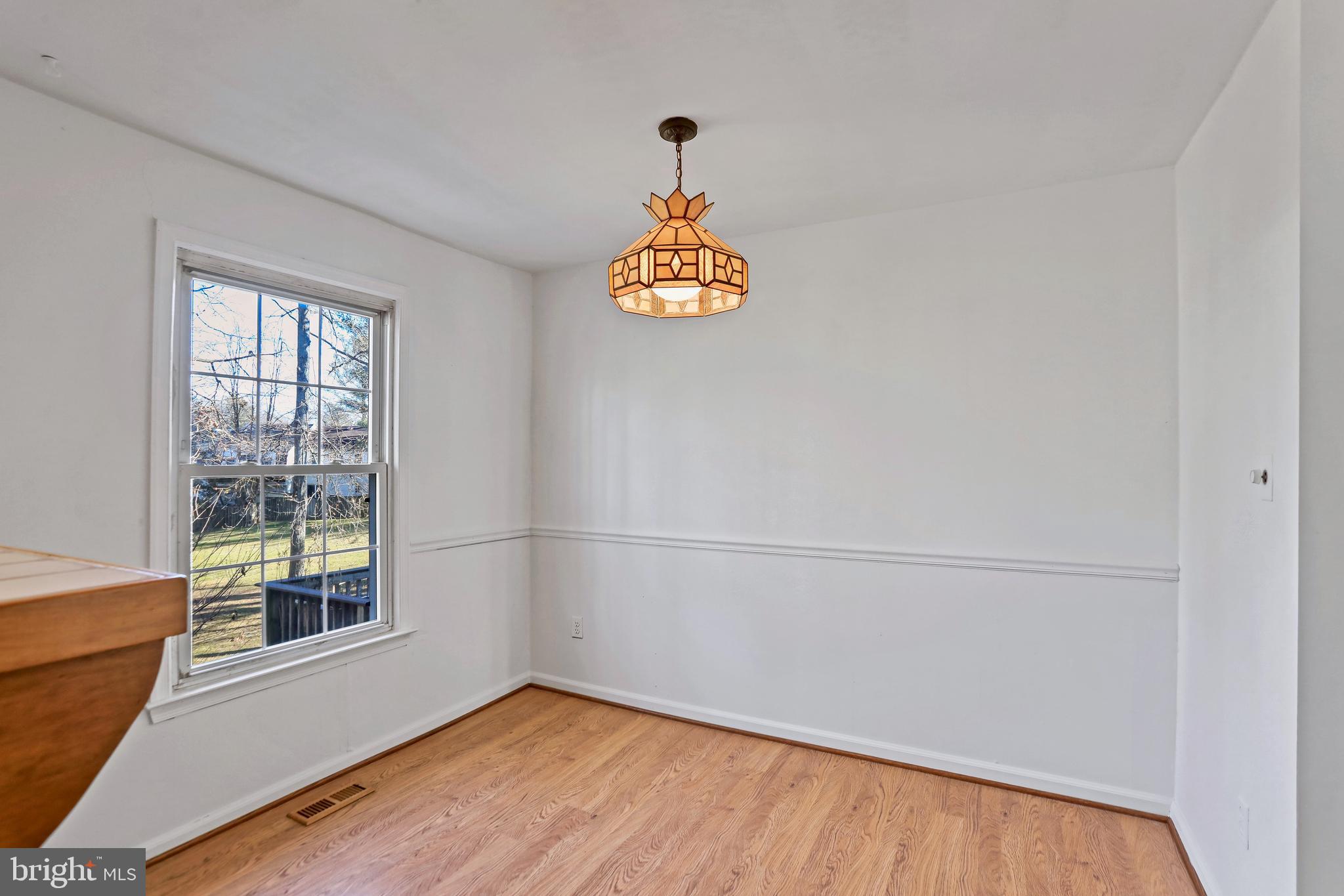 9473 CLOVERDALE COURT