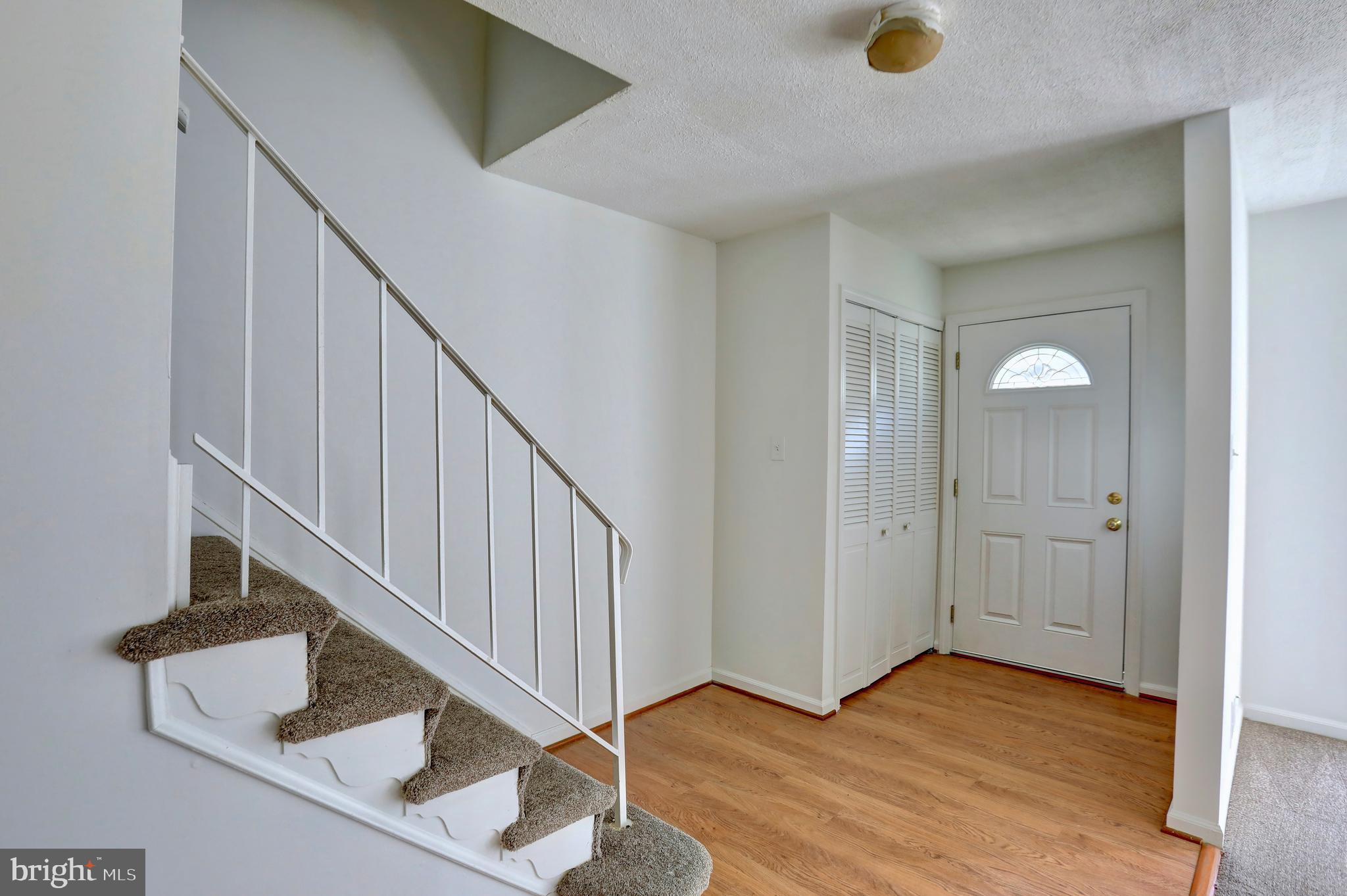 9473 CLOVERDALE COURT