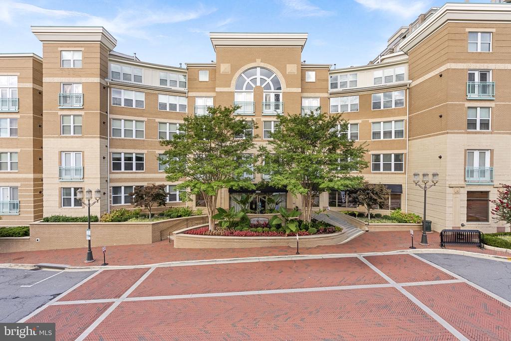 12000 MARKET STREET 457