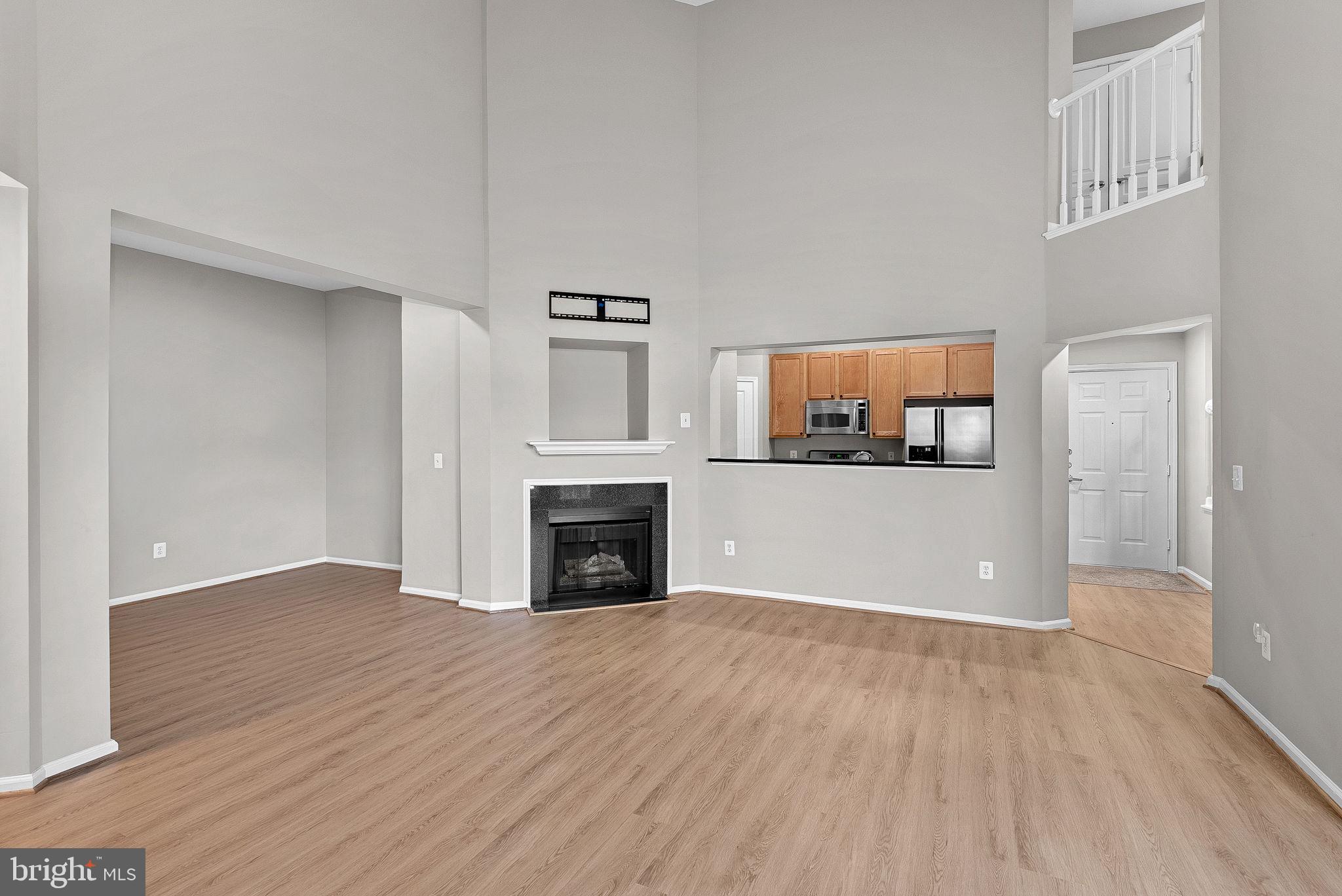 12000 MARKET STREET 457