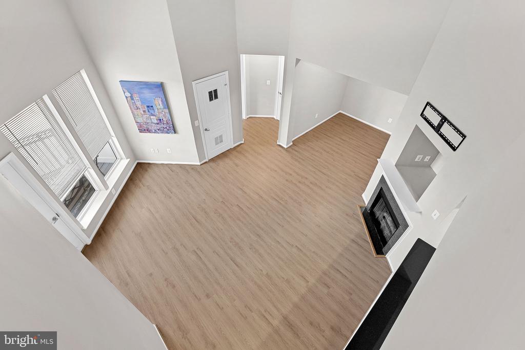 12000 MARKET STREET 457