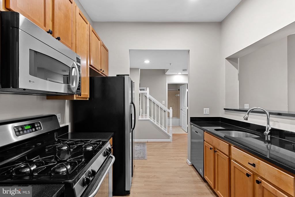 12000 MARKET STREET 457