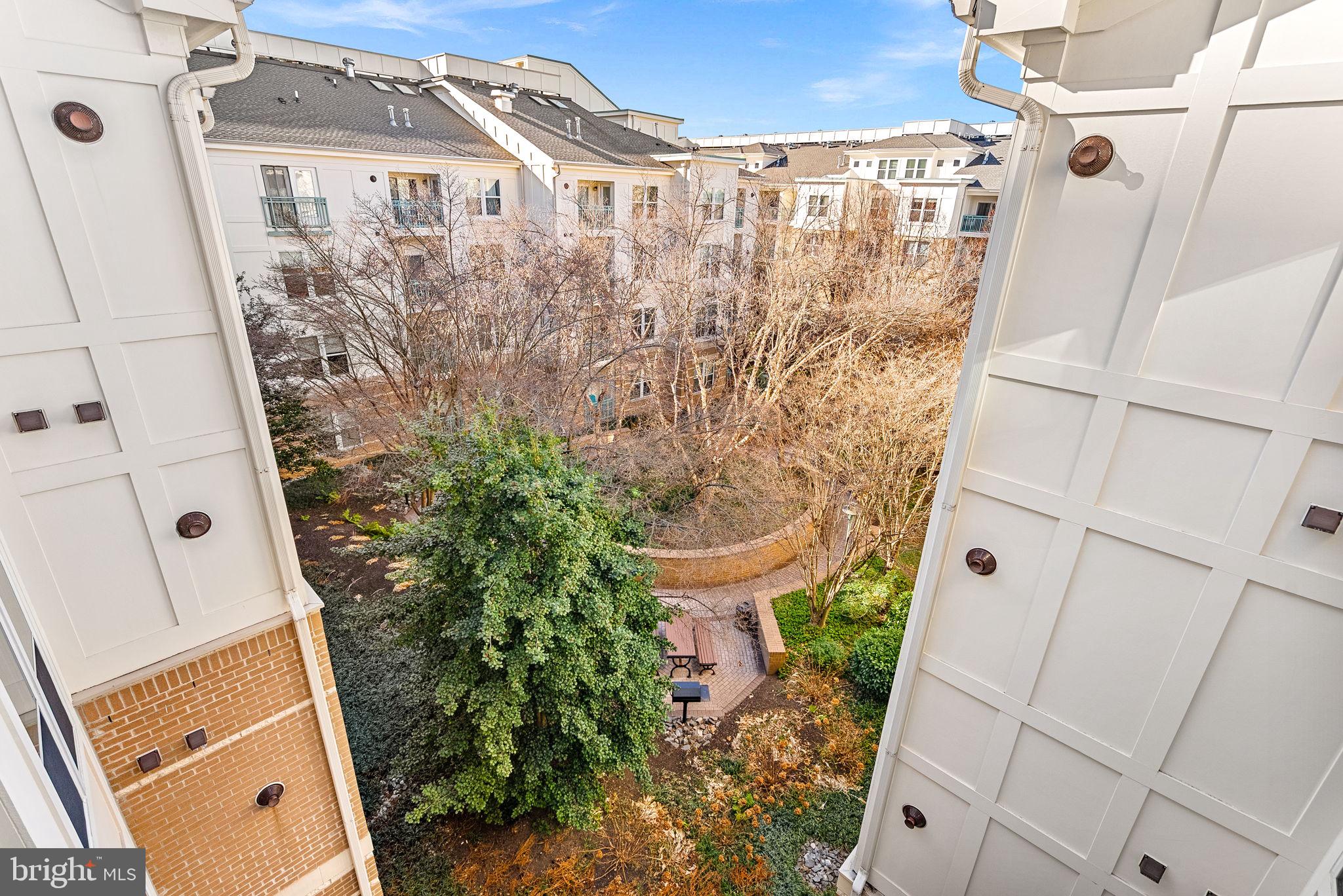 12000 MARKET STREET 457