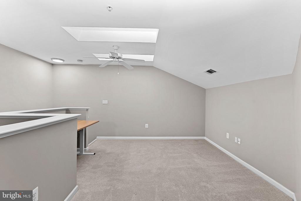 12000 MARKET STREET 457