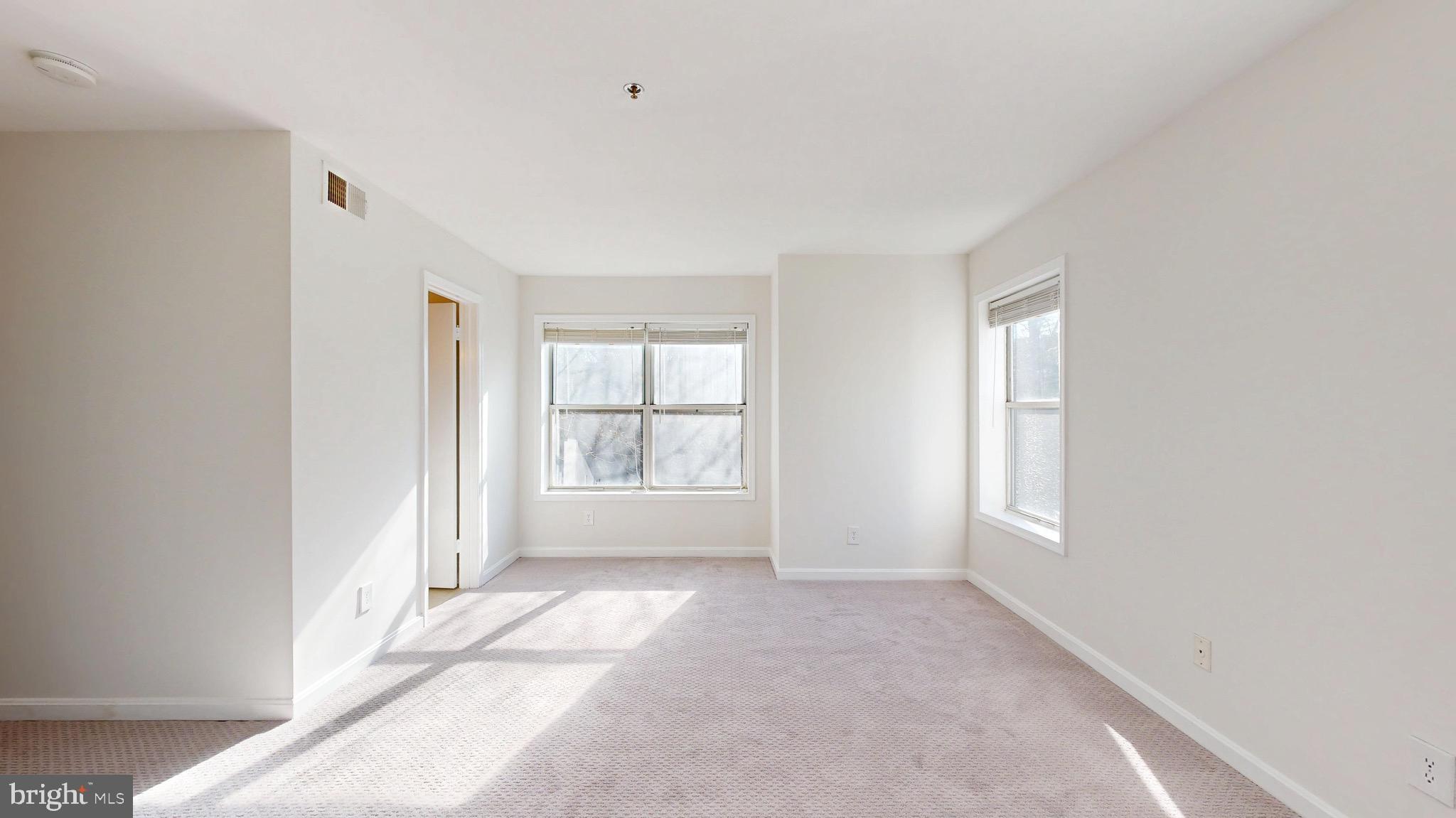 3179 SUMMIT SQUARE DRIVE 2-C4